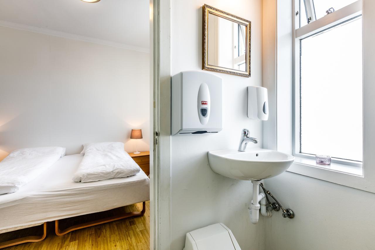 Riverside Hostel Blonduos Zewnętrze zdjęcie